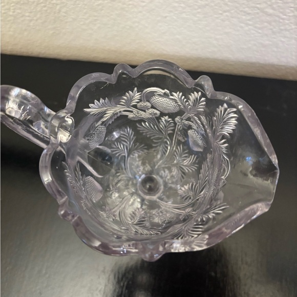 Elegant Glass Creamer with Strawberry Design with a hint of Amethyst color - Picture 6 of 7